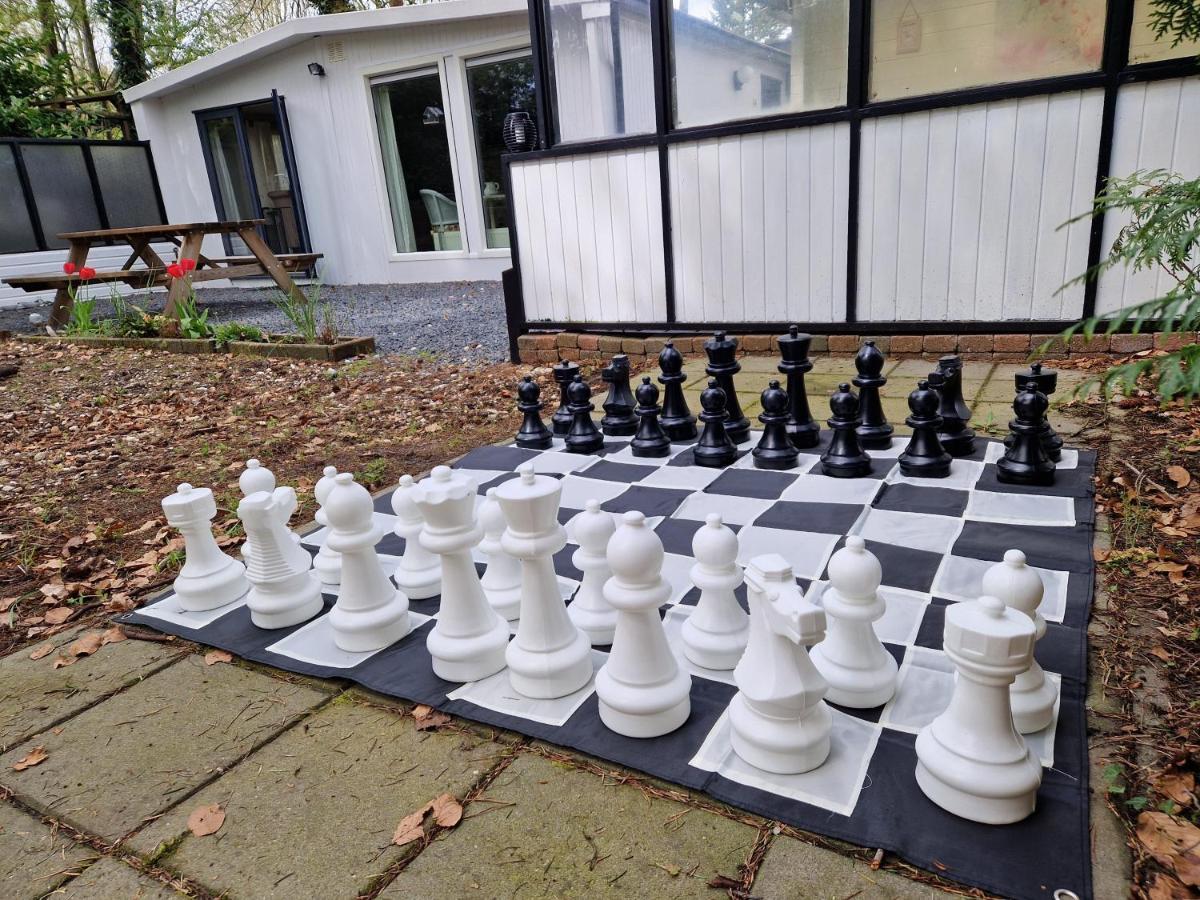 "Dennenhuisje" Op Bospark Ijsselheide Hattemerbroek Exterior foto